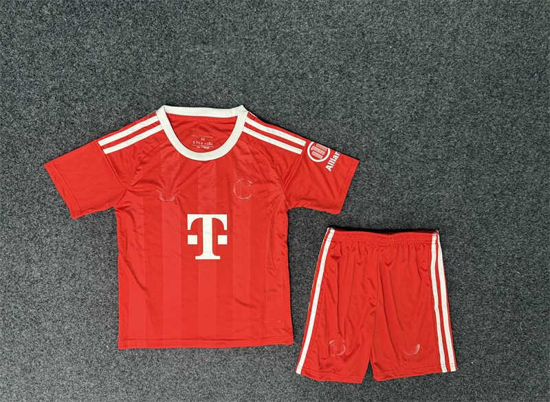 2025/26 Bayern Munichnk GK Red Youth Soccer Jersey (image for) 2025/26 Bayern Munichnk GK Red Youth Soccer Jersey